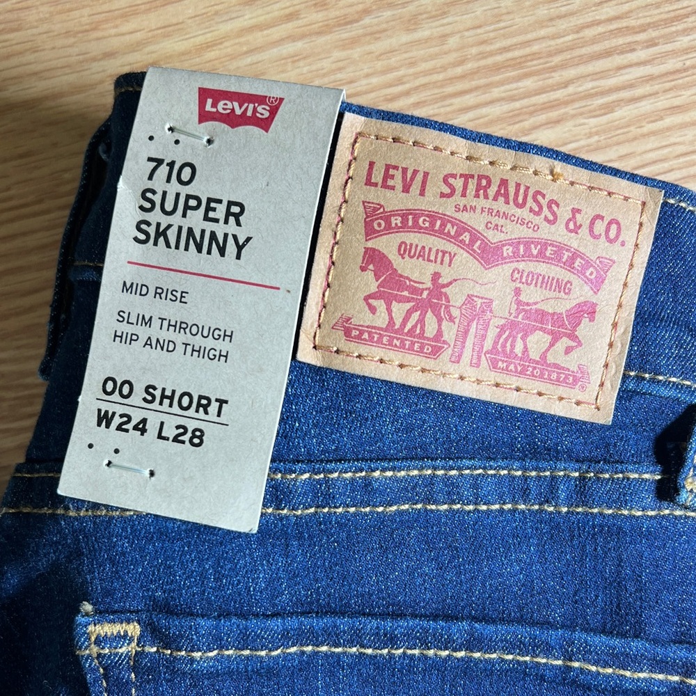 Levi's Super Skinny Jeans 00 Short W24 L28 - Picture 2 of 14